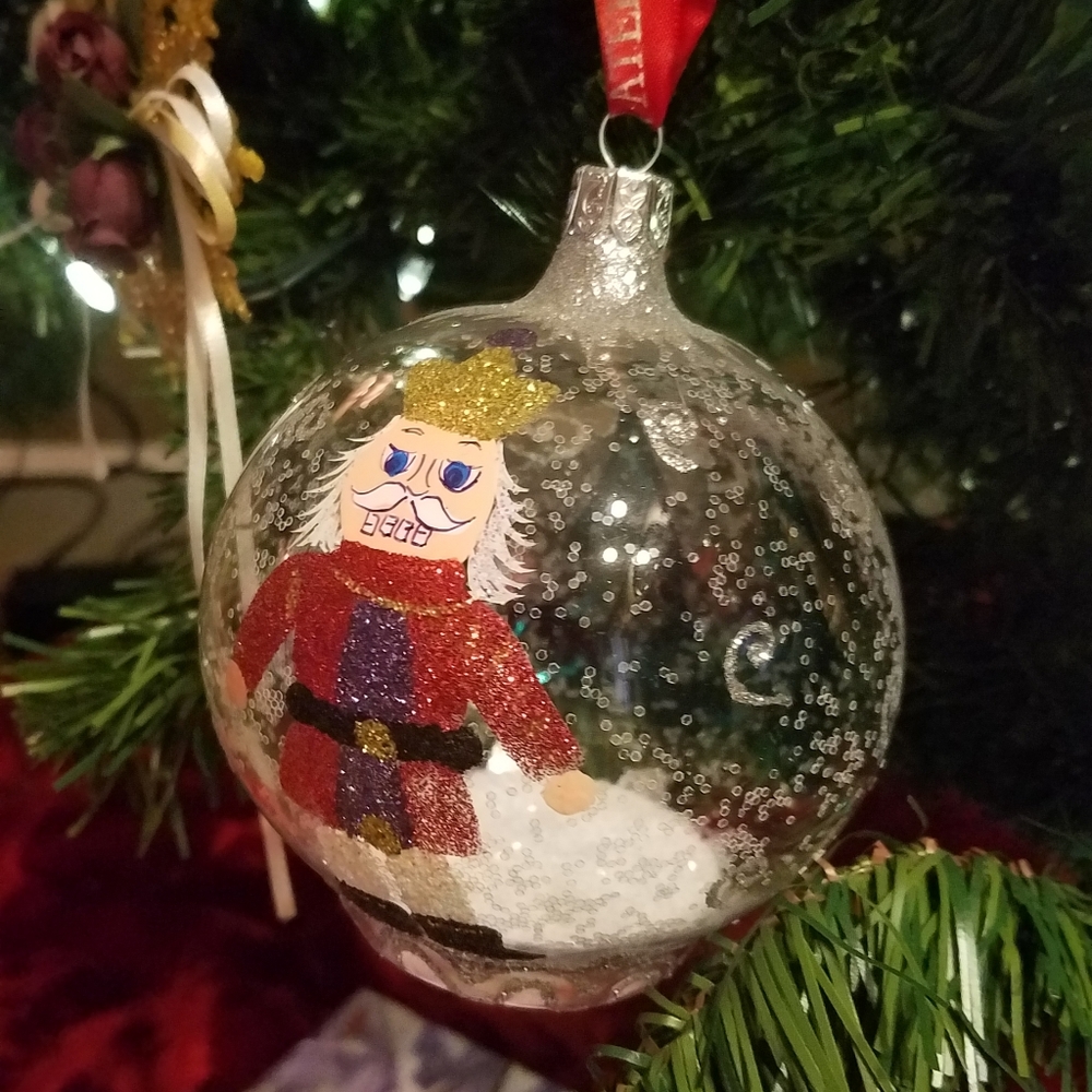 Waterford Holiday Heirloom Nutcracker Ornament Painted - Picture 6 of 7